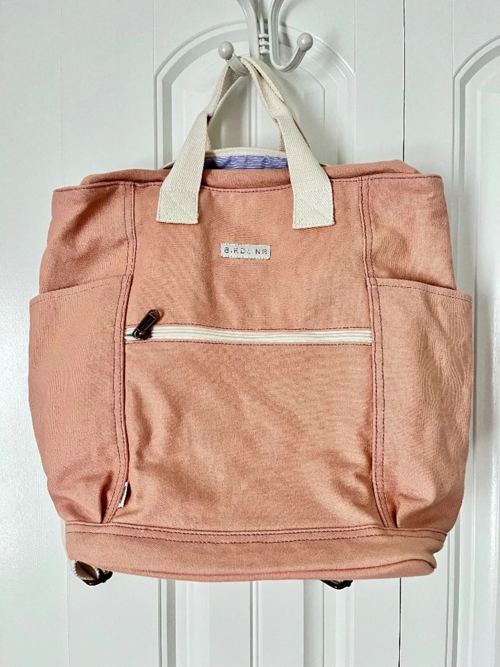 Birdling Bags- pink backpacker in vet hood used condition